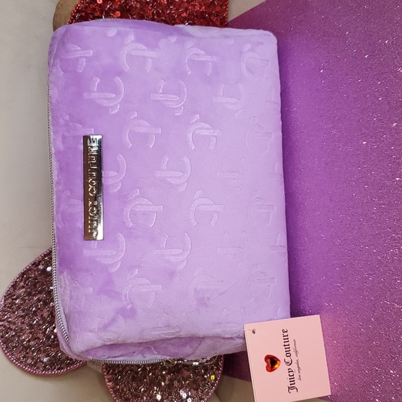 🎉HP🎉Juicy Couture 💜NWT💜 Lavender Purple Velour Cosmetic Bag!💜💜💜 - Picture 13 of 13